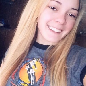 Meet your Posher, Lexi